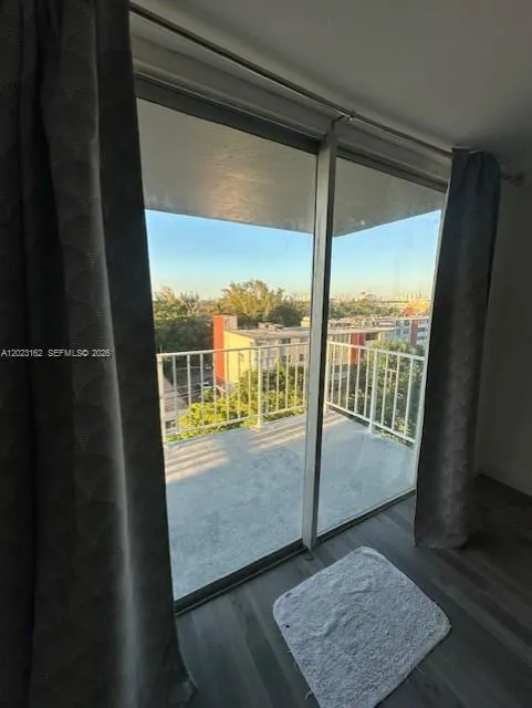 1470 NE 125th Ter # 809, North Miami FL 33161