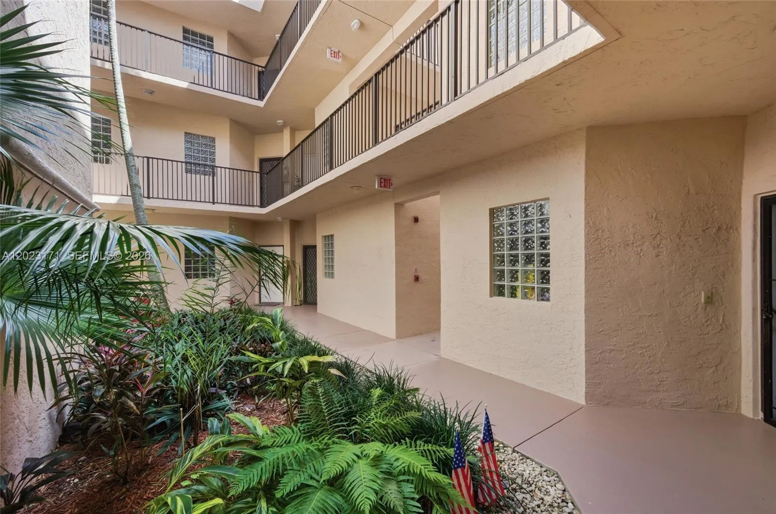 4111 Coral Tree Cir # 327, Coconut Creek FL 33073