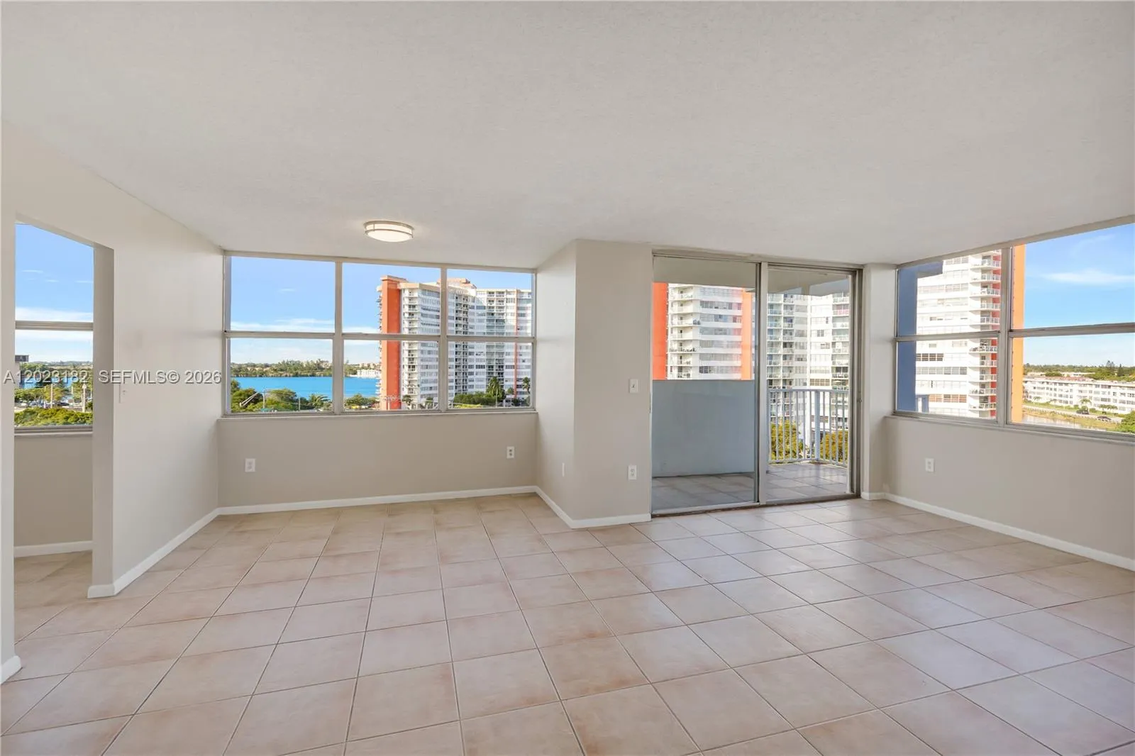 1300 NE Miami Gardens Dr # 714E, Miami FL 33179