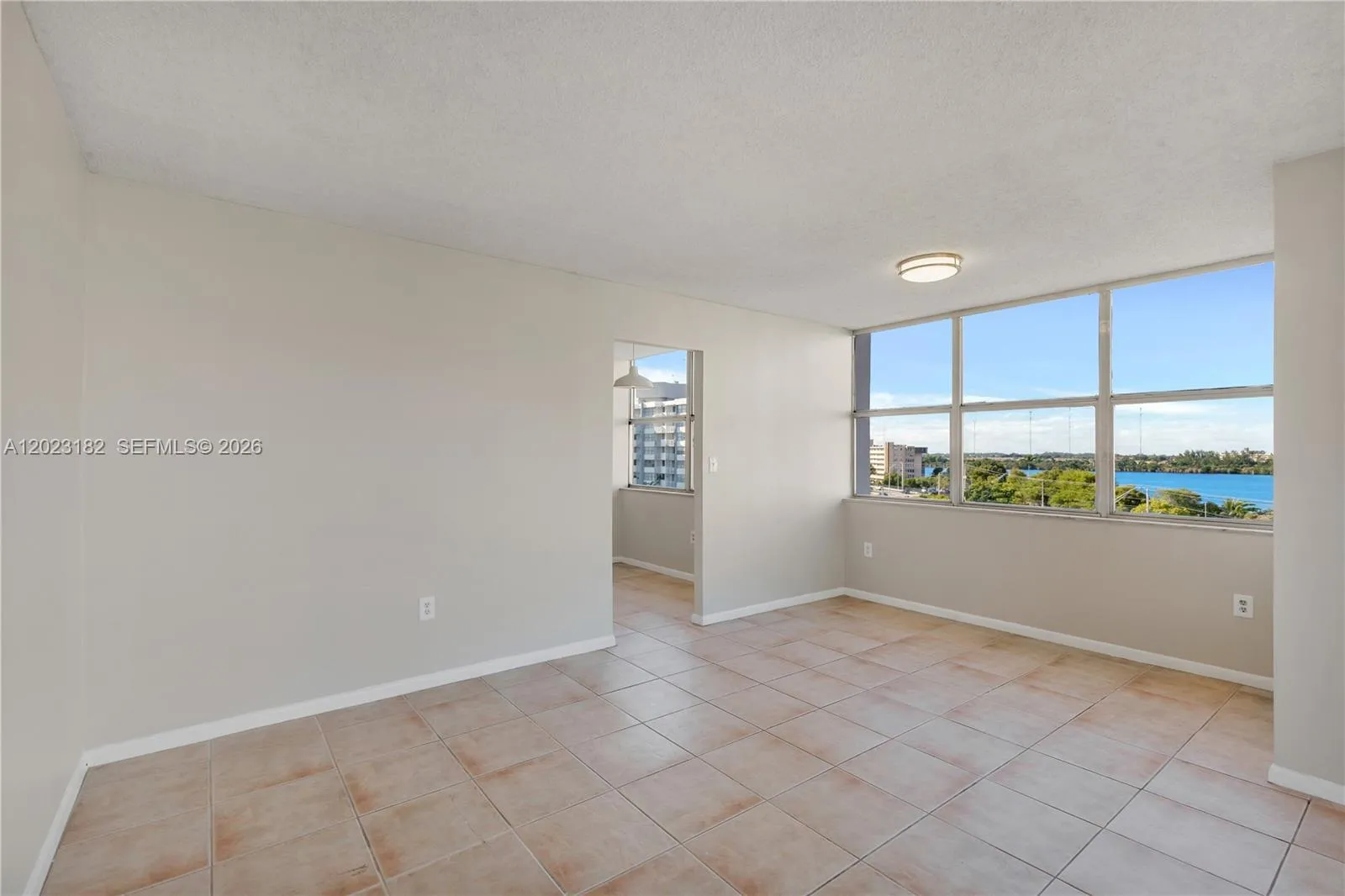 1300 NE Miami Gardens Dr # 714E, Miami FL 33179