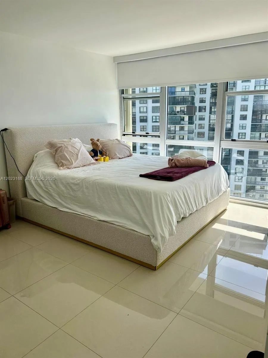 2451 Brickell Ave # 16J, Miami FL 33129