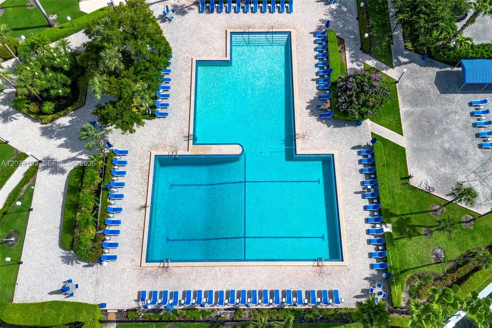 500 Three Islands Blvd # 1008, Hallandale Beach FL 33009