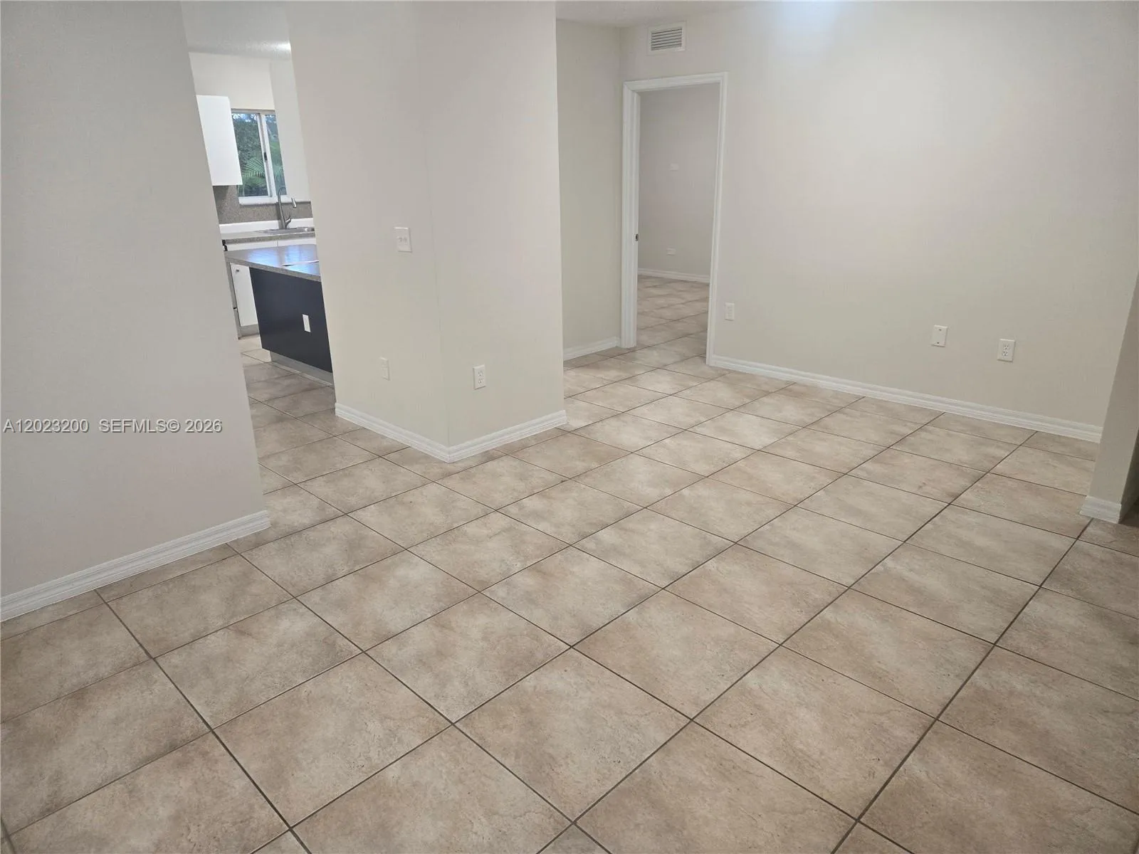9400 SW 169th St # 00, Palmetto Bay FL 33157