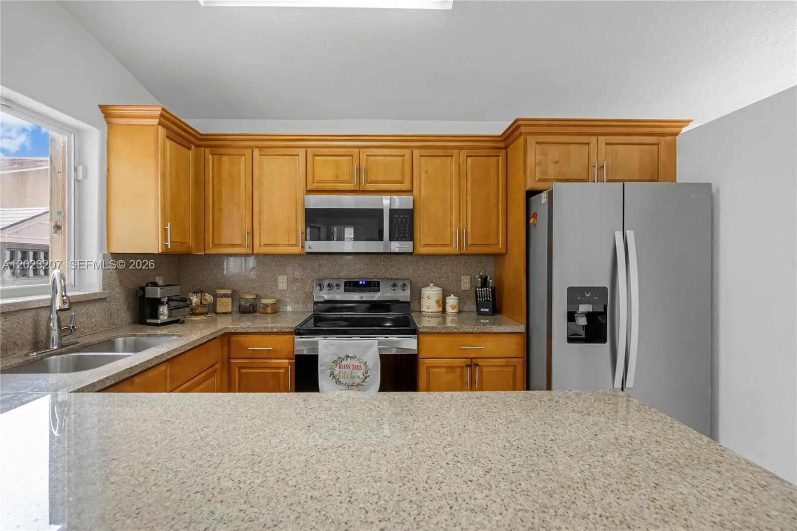 3254 W 78th St, Hialeah FL 33018