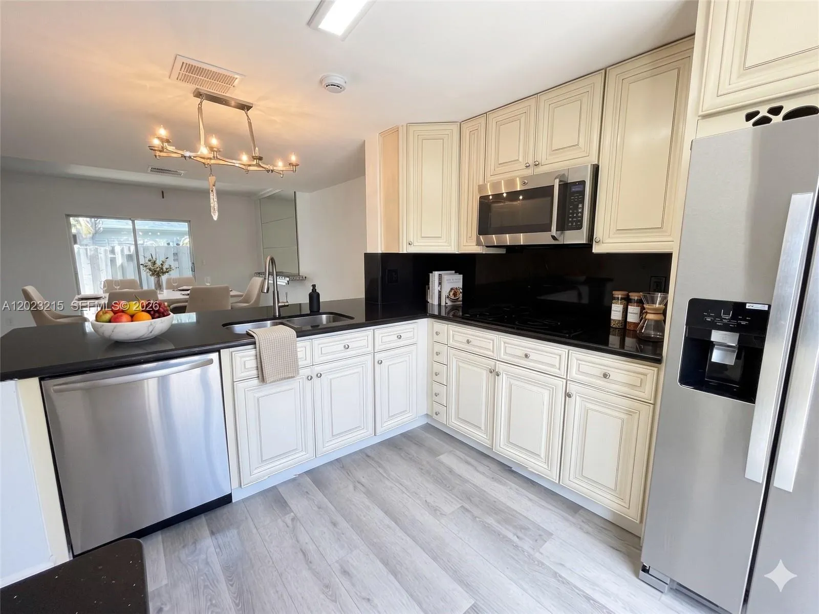 13 SW 3rd St # 13, Pompano Beach FL 33060