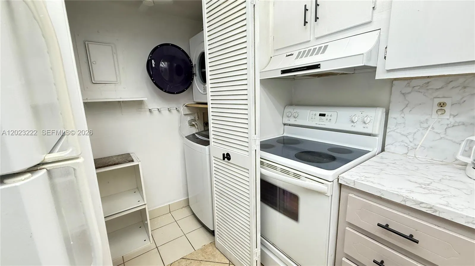 240 Lakeview Dr # 306, Weston FL 33326