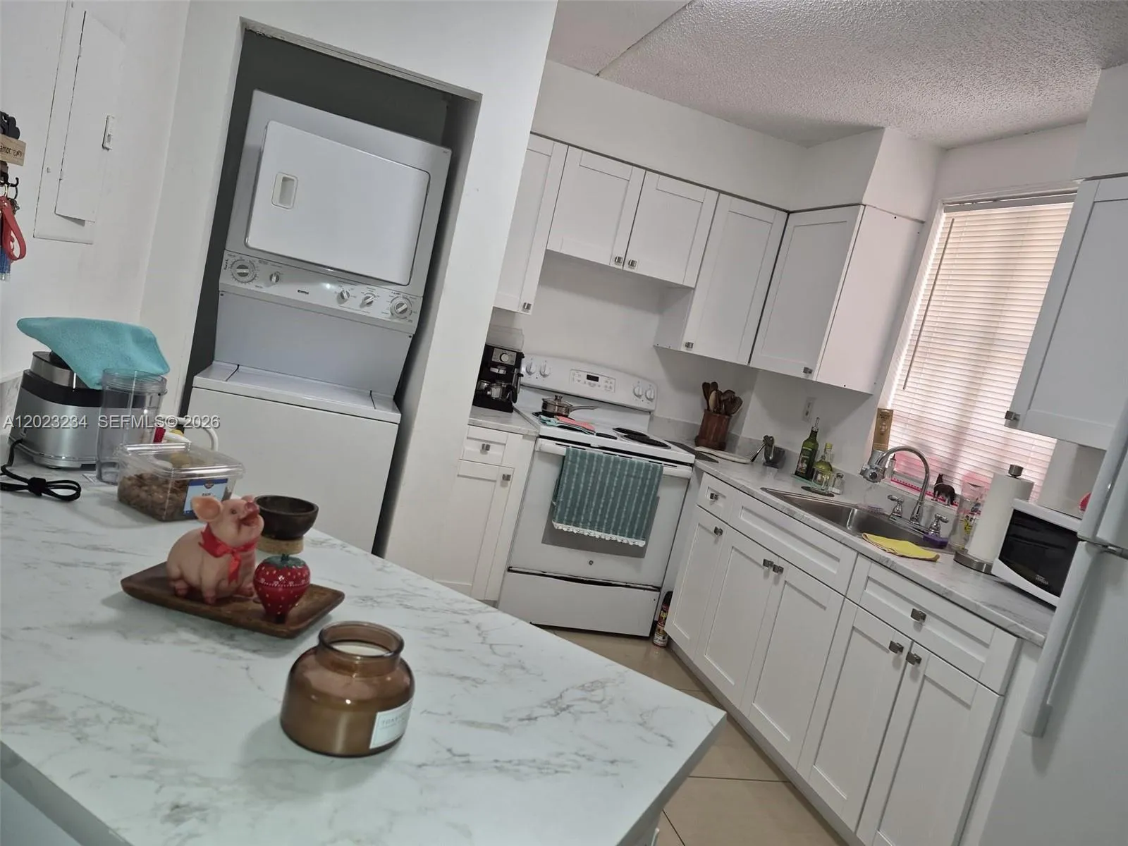 6195 NW 186th St # 106, Hialeah FL 33015