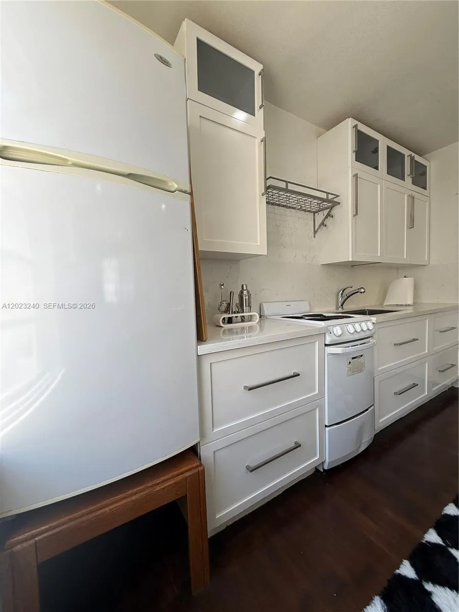 723 2nd St # 8, Miami Beach FL 33139