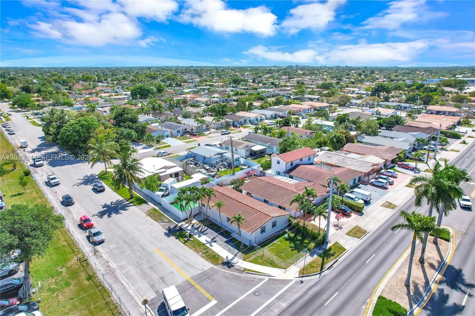 2400 SW 103rd Ct, Miami FL 33165