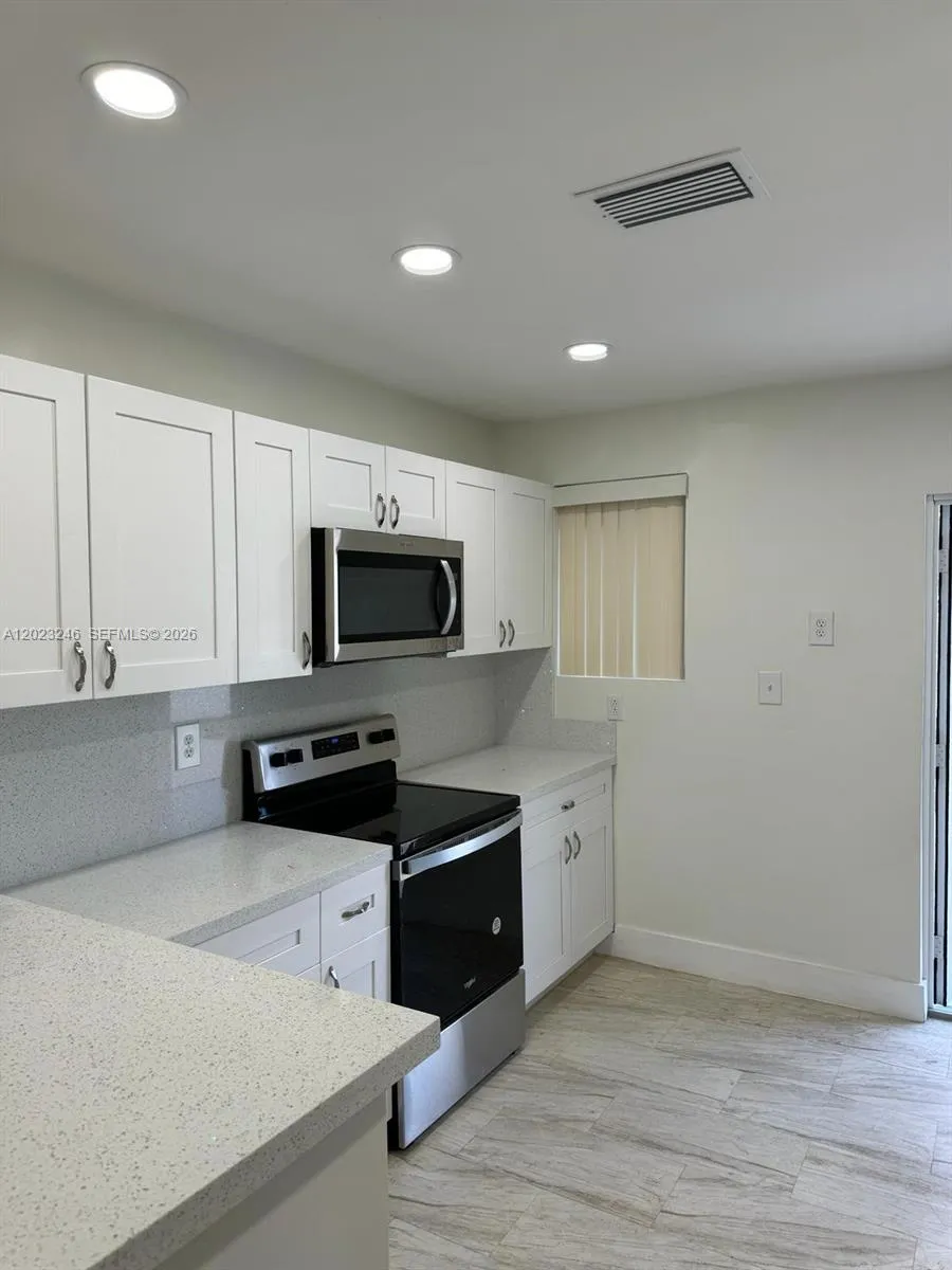 1222 NW 102nd St # 2, Miami FL 33147