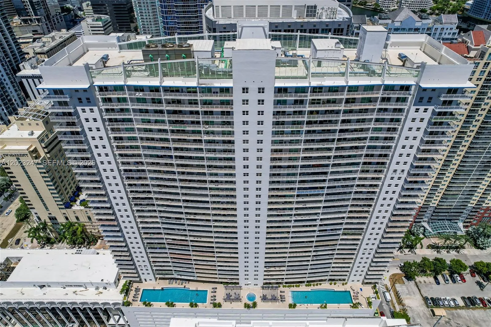 1200 Brickell Bay Dr # 2915, Miami FL 33131