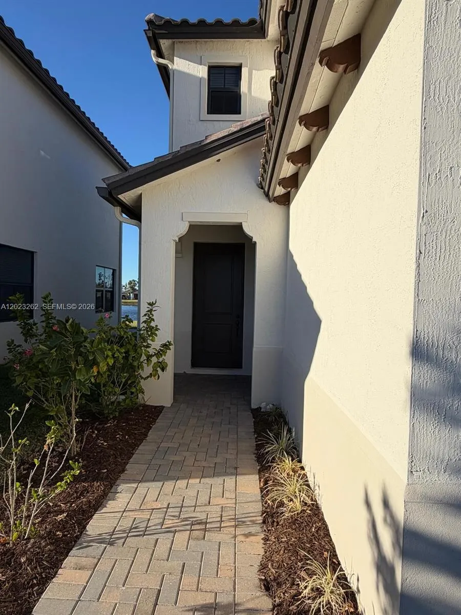 5669 cerva ln # 5669, Ave Maria FL 34142