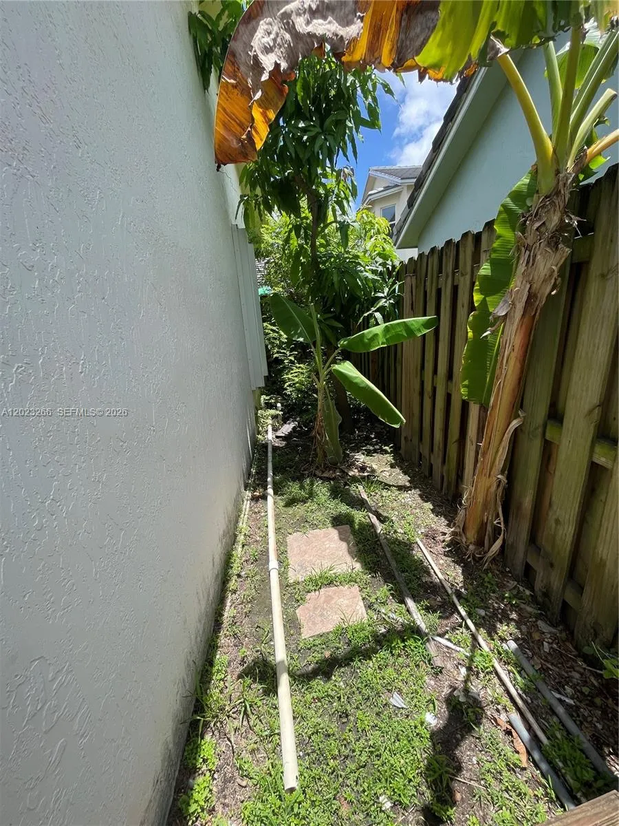 12360 SW 145th St, Miami FL 33186