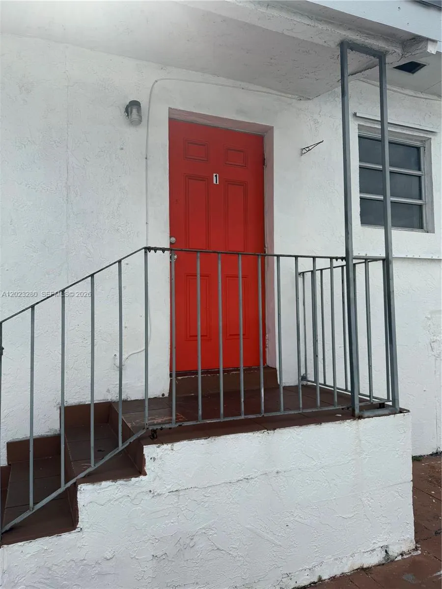 4871 W Flagler St # 1, Miami FL 33134