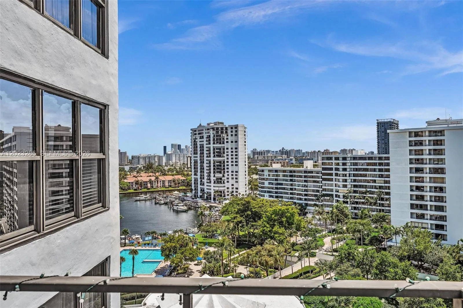 2500 Parkview Dr # 1514, Hallandale Beach FL 33009