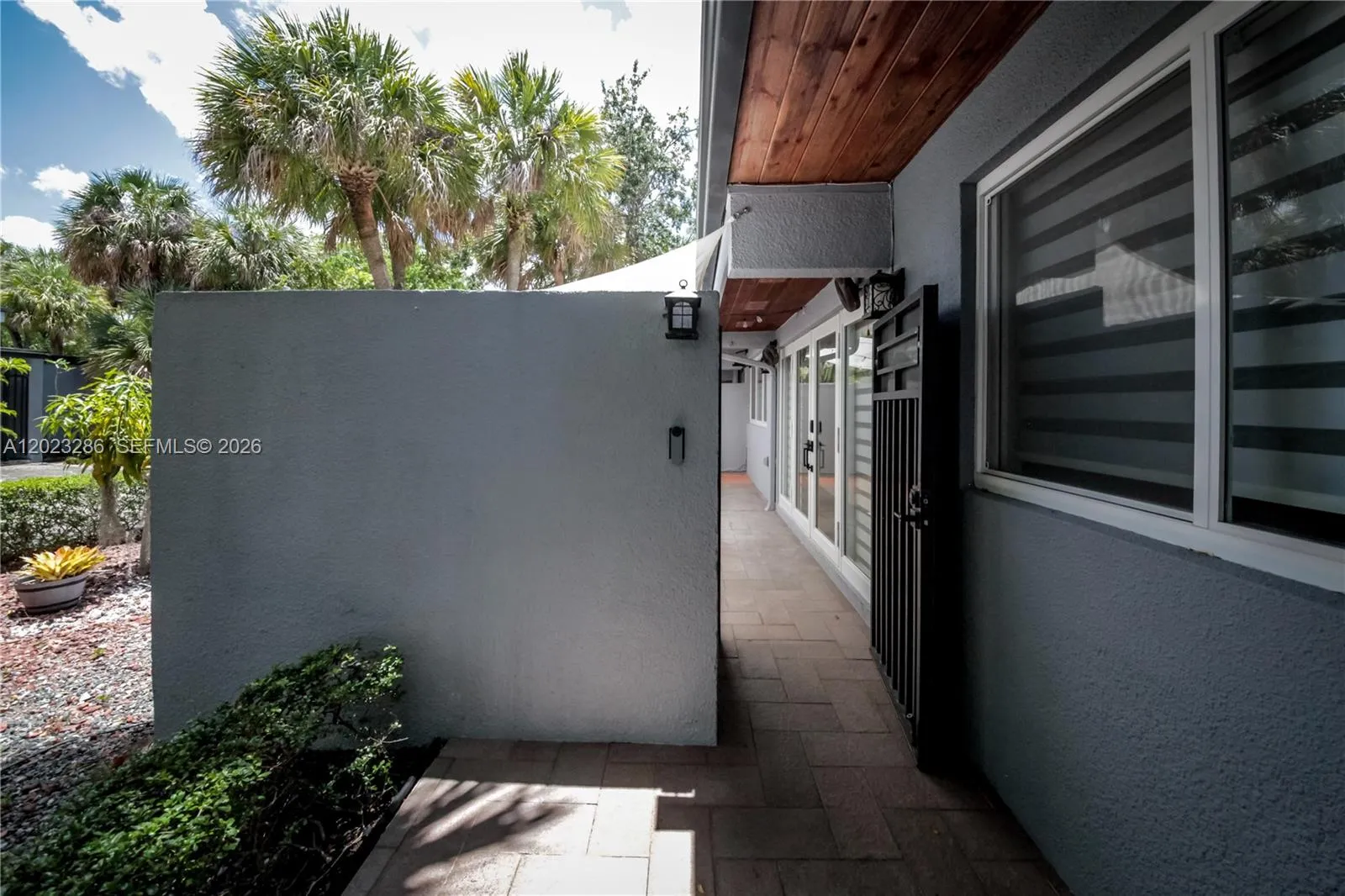 6380 Jack Rabbit Ln, Miami Lakes FL 33014