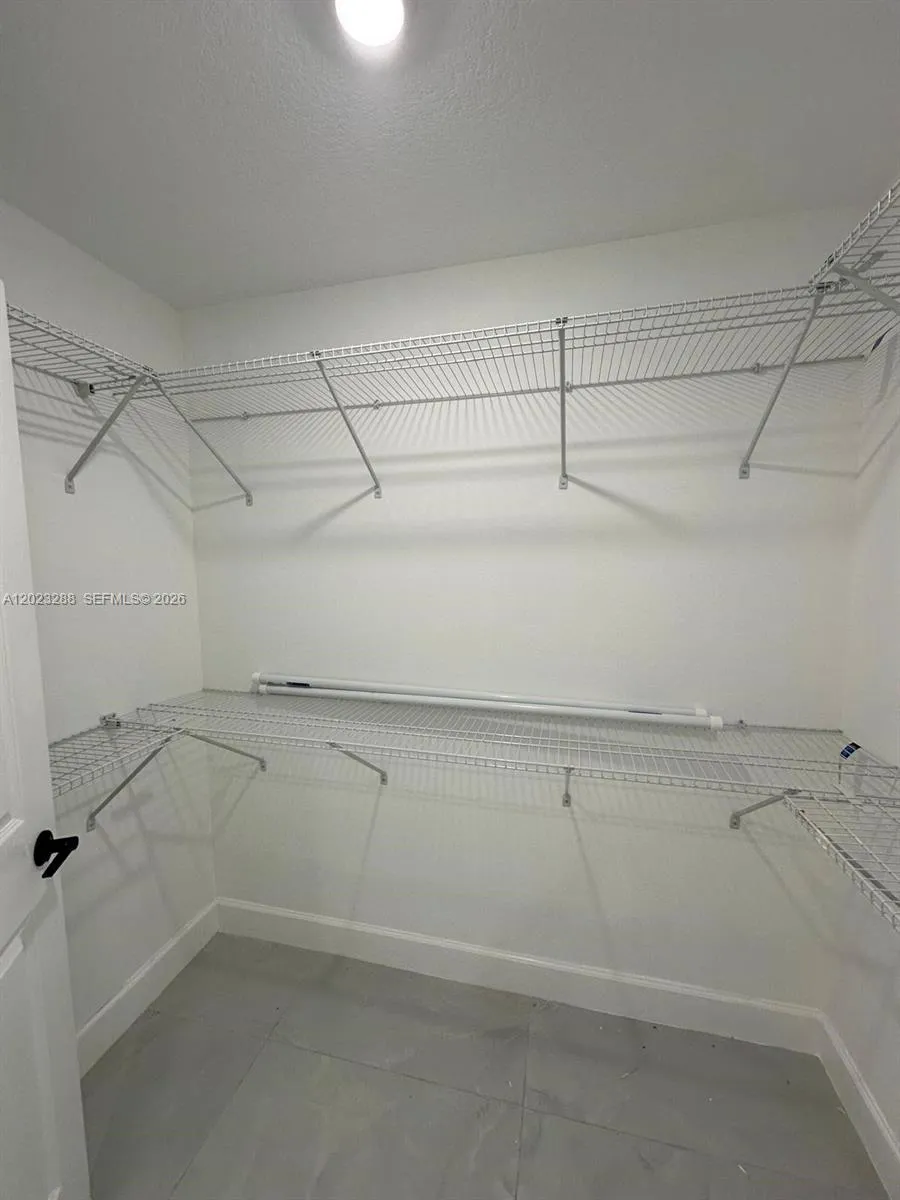 8636 100th Ct, Vero Beach FL 32967