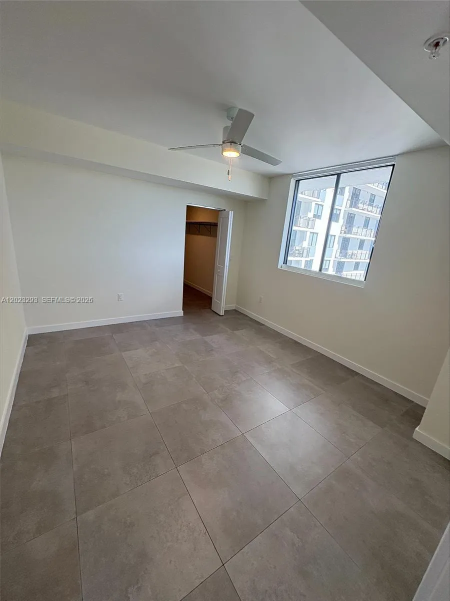 16395 Biscayne Blvd # 1311, North Miami Beach FL 33160