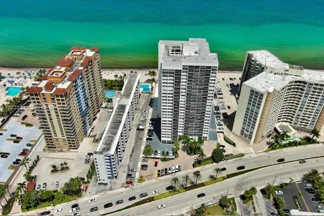 3140 S Ocean Dr # 1210, Hallandale Beach FL 33009