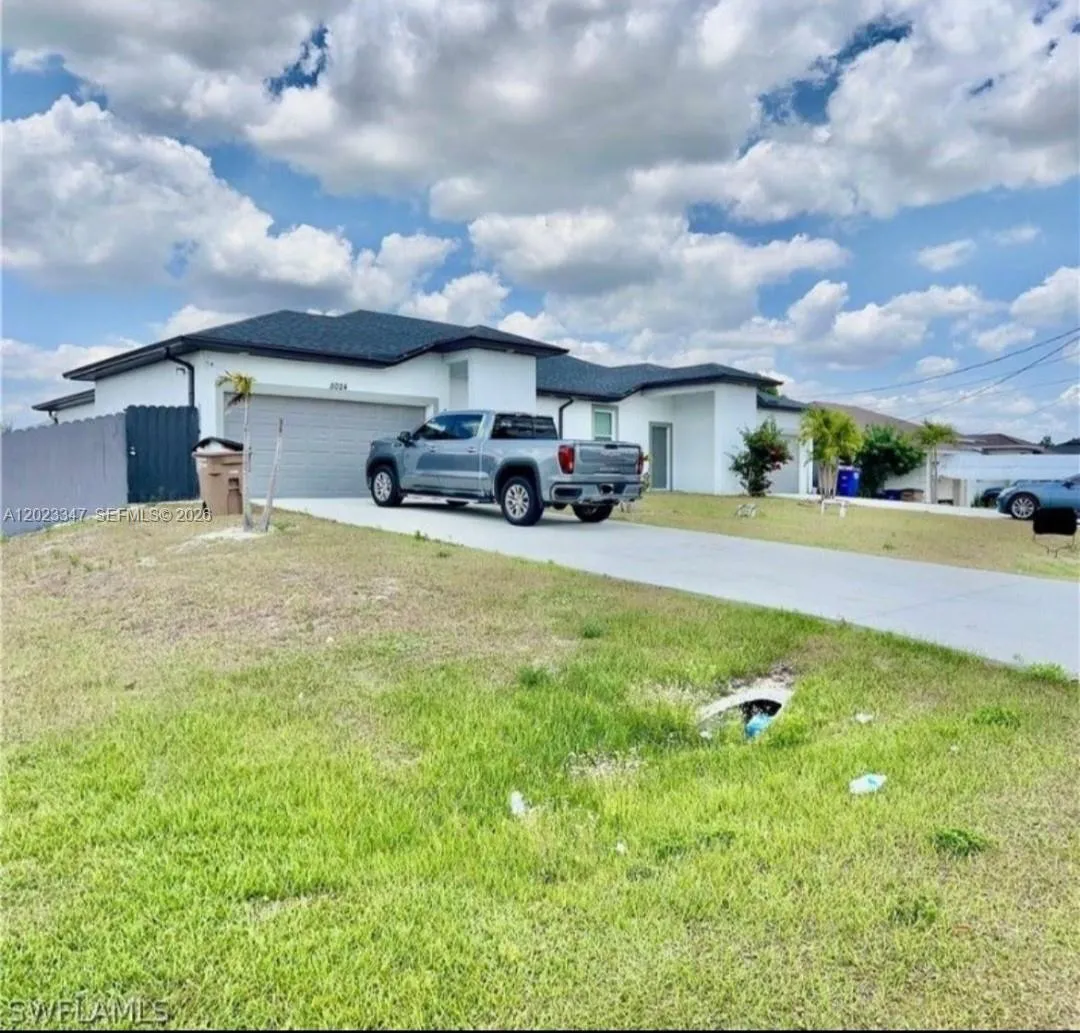 5022-5024 Centennial Blvd, Lehigh Acres FL 33971