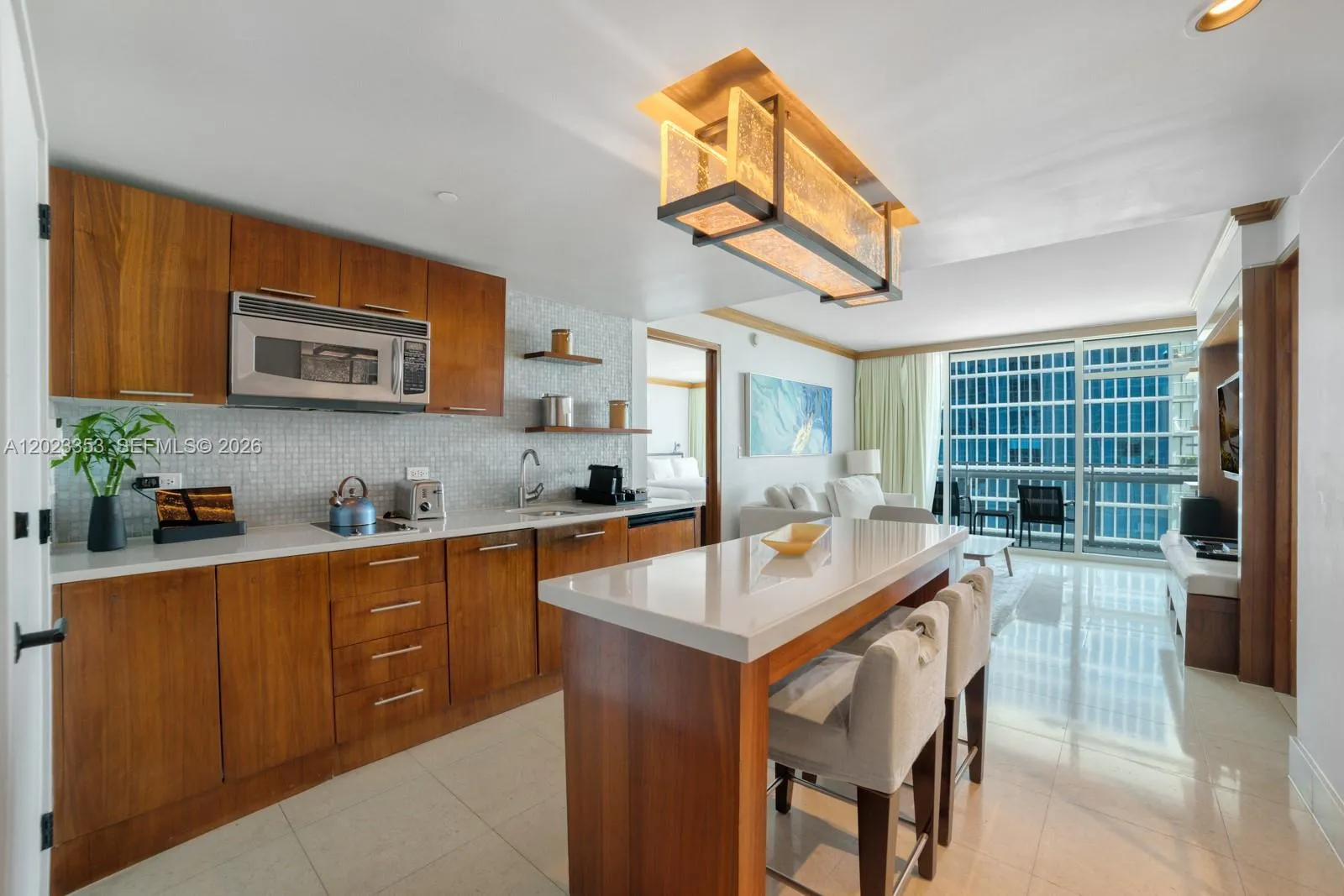 6801 Collins Ave, Miami Beach FL 33141