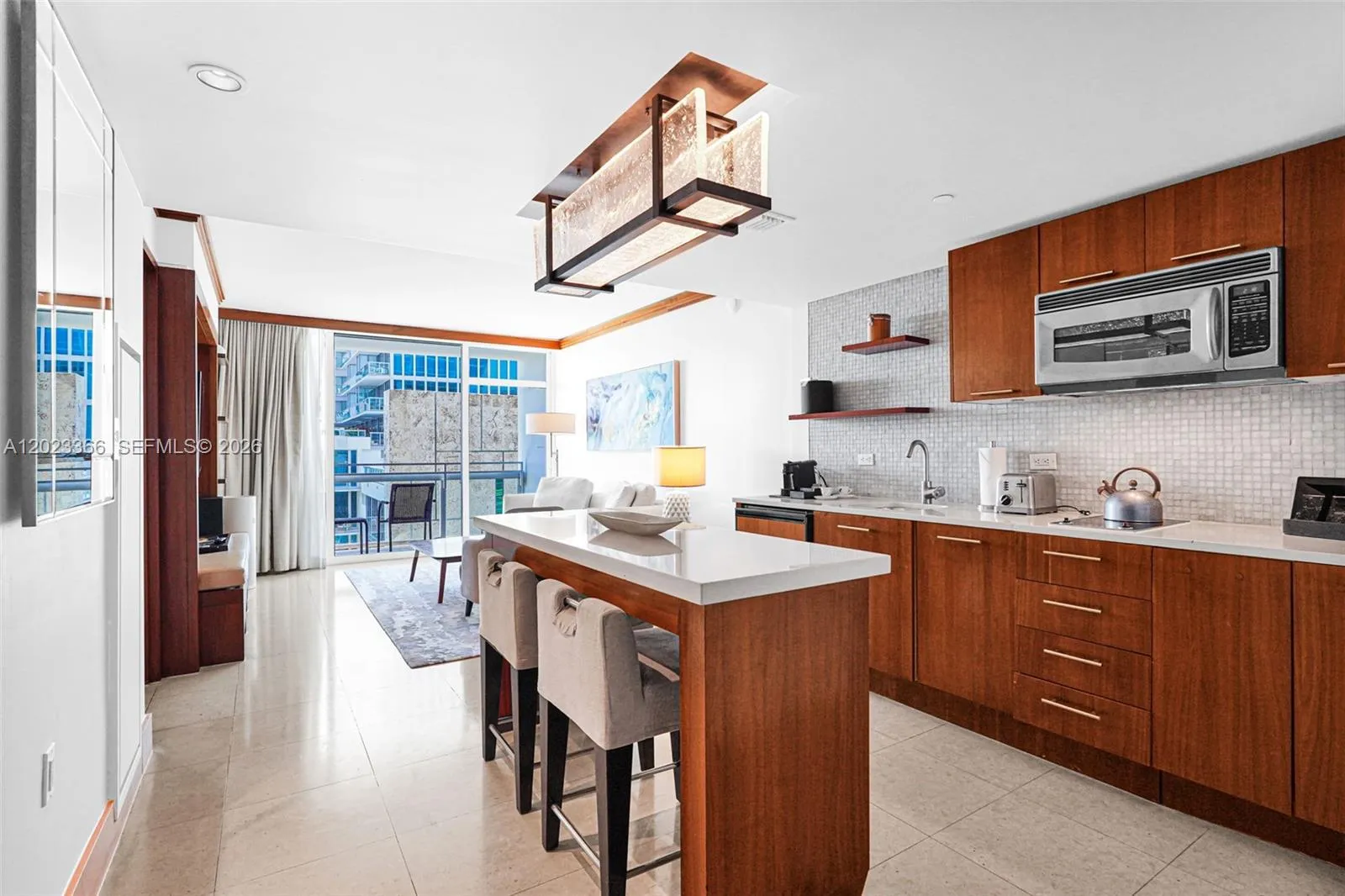 6801 Collins Ave, Miami Beach FL 33141