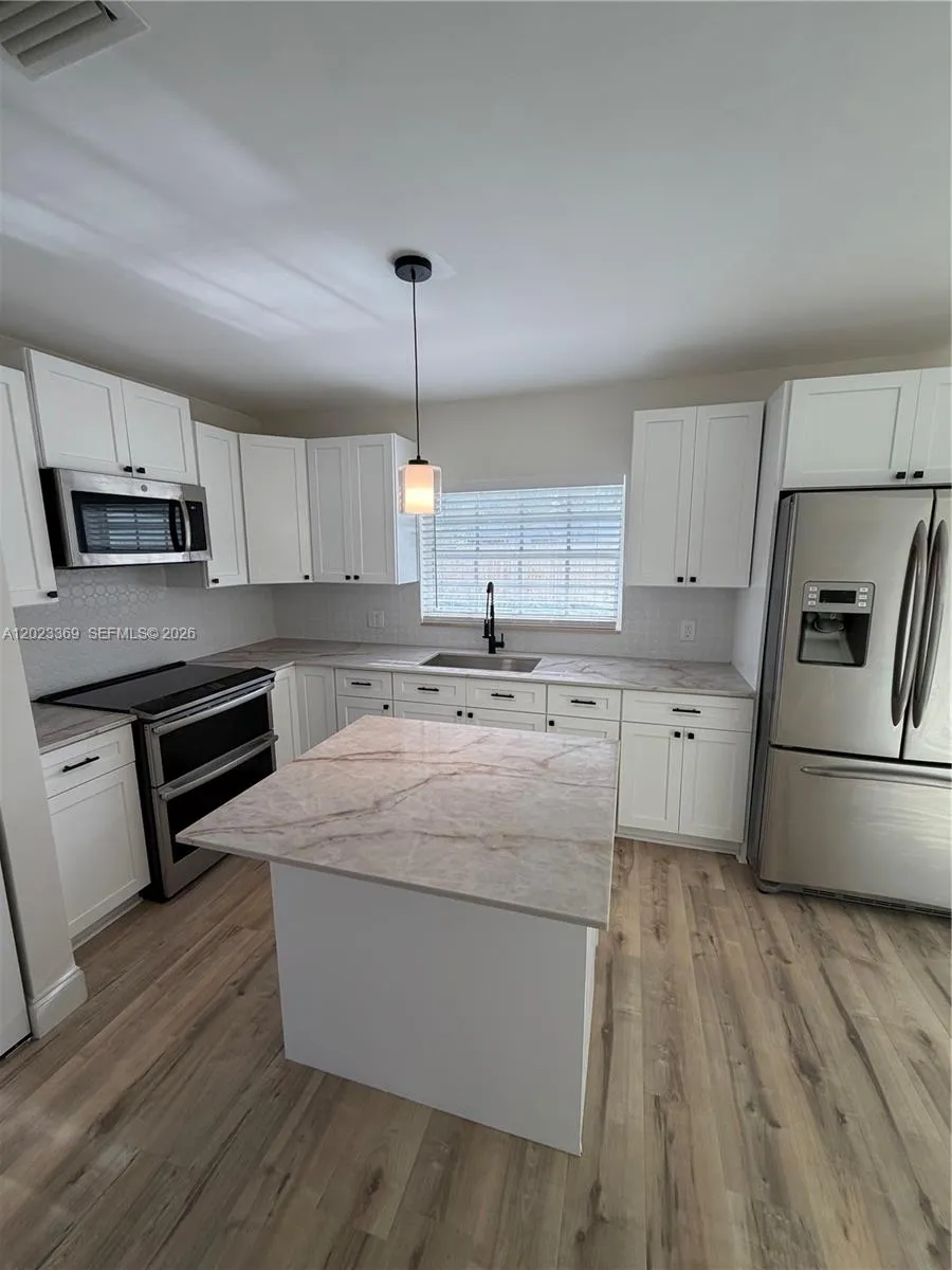 1901 NW 1st Ave, Pompano Beach FL 33060