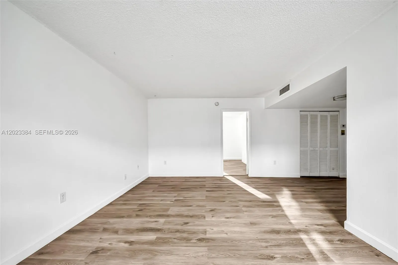 2011 Bay Dr # 8, Miami Beach FL 33141