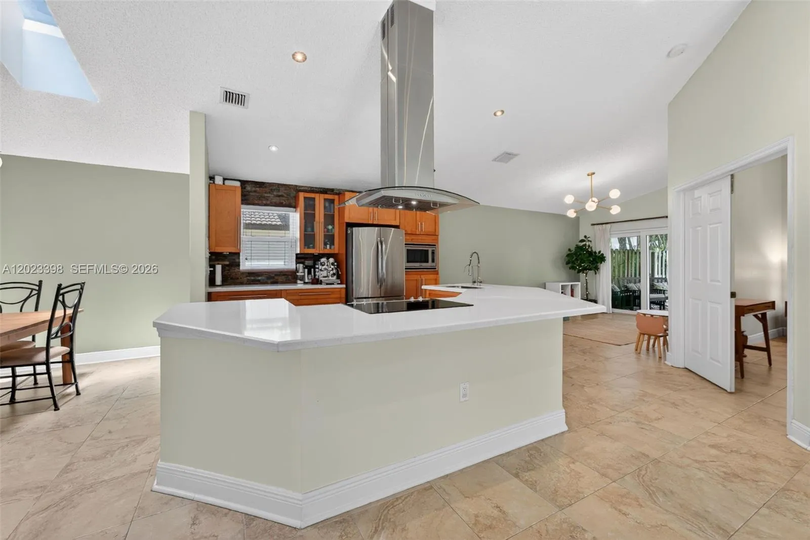 14421 SW 155th Pl, Miami FL 33196