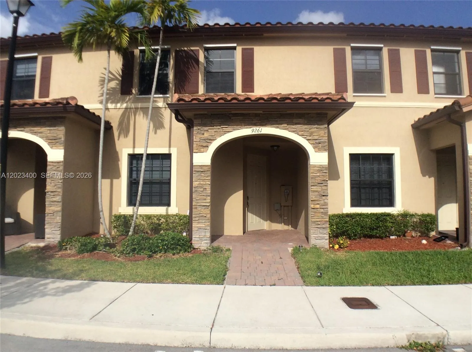 9261 W 33rd Way, Hialeah FL 33018