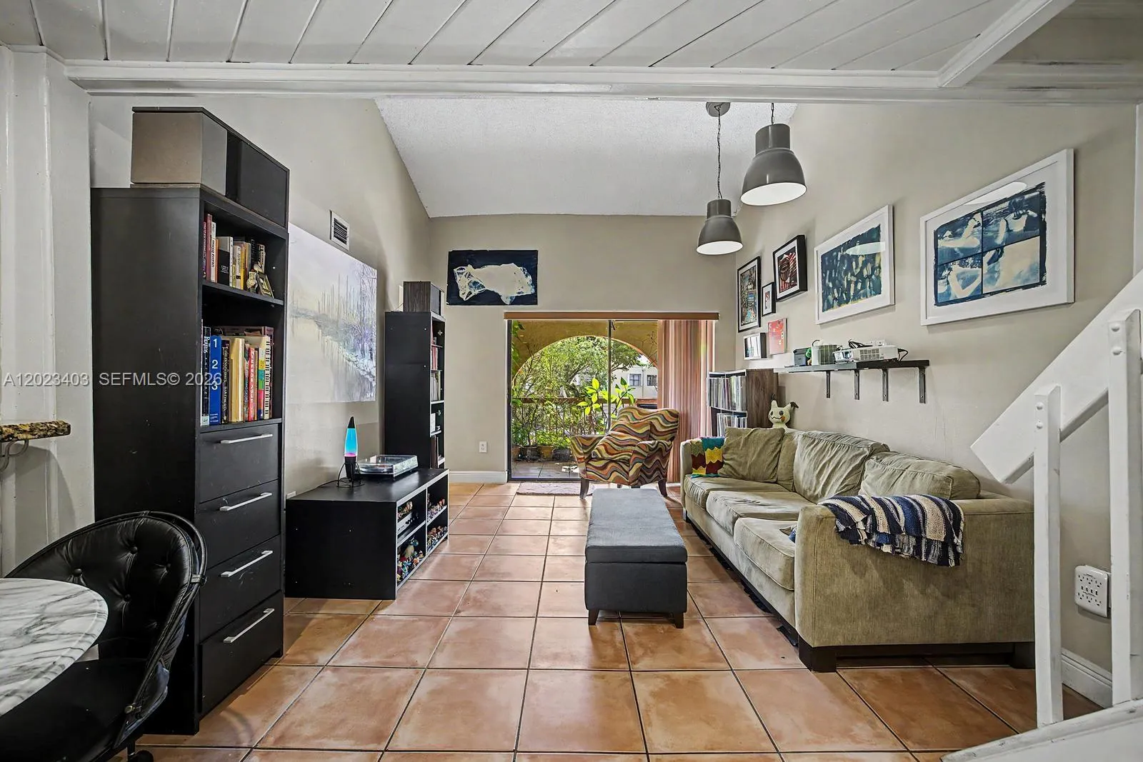 10233 NW 9th St Cir # 1, Miami FL 33172