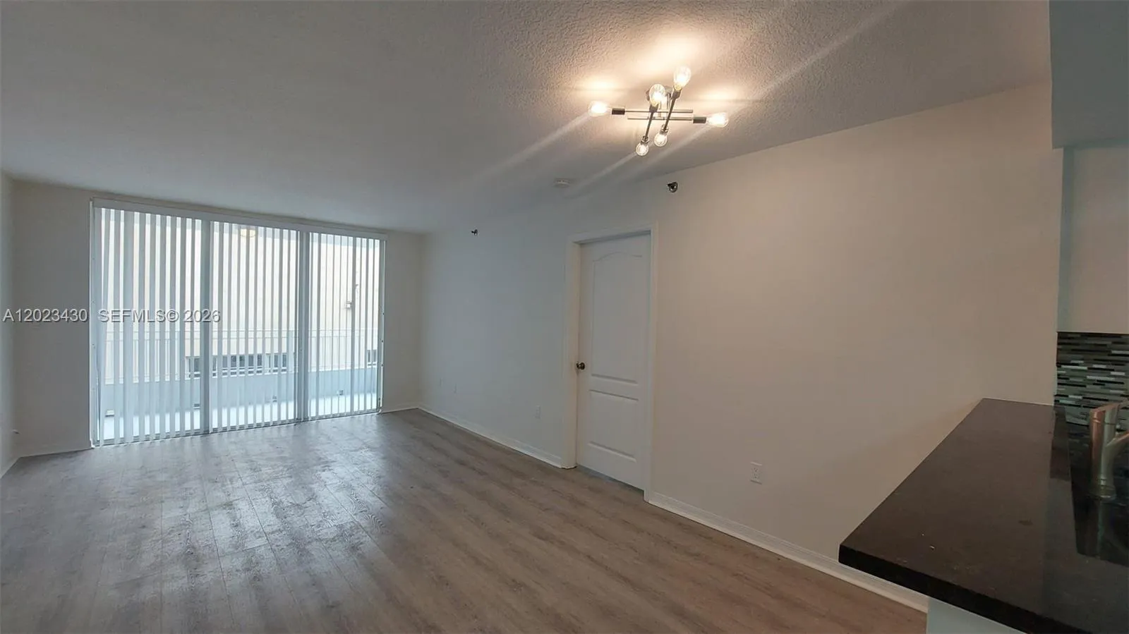 2642 Collins Ave # 408, Miami Beach FL 33140