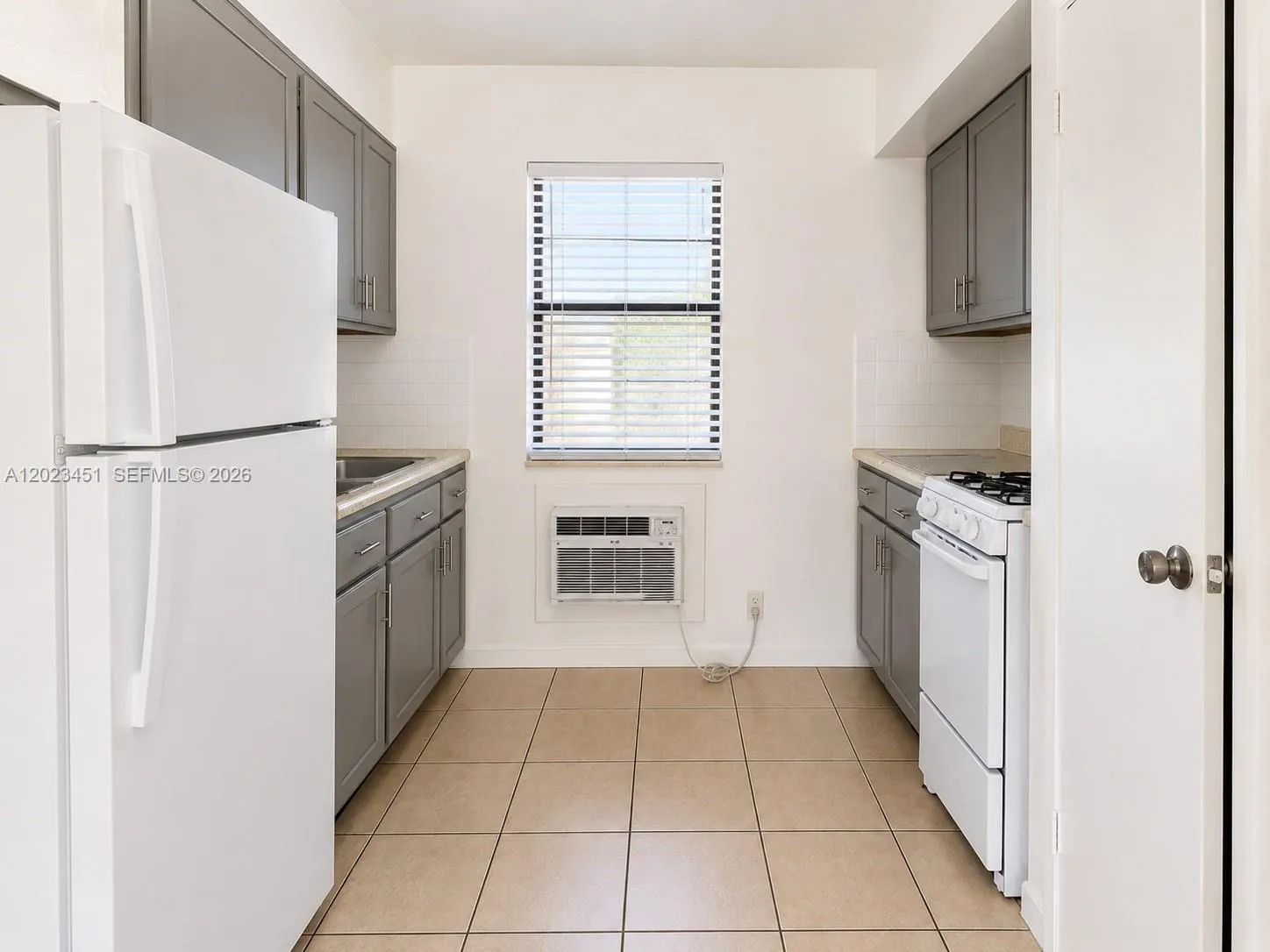 1741-1743 Moffett St, Hollywood FL 33020