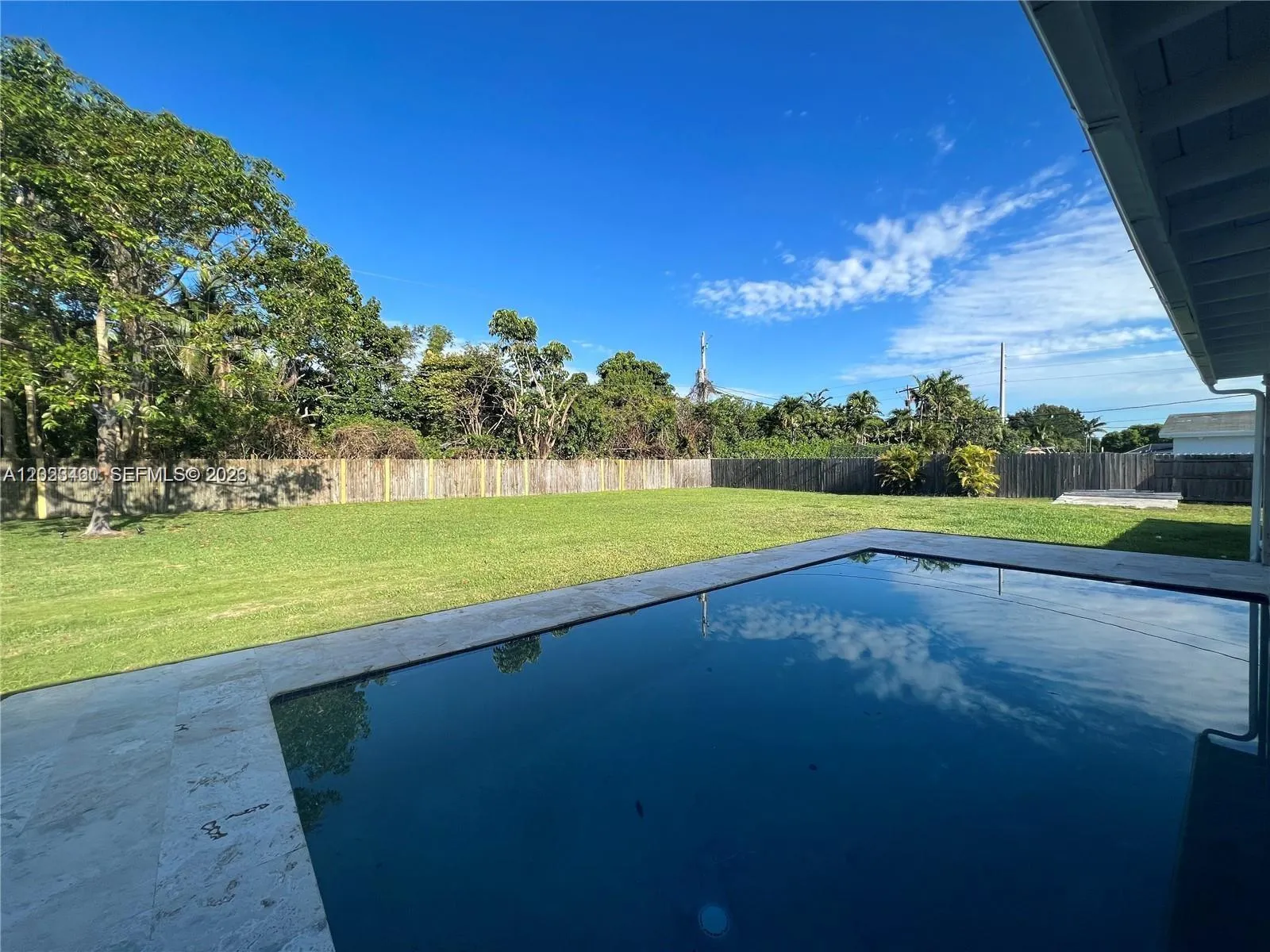 14500 SW 98th Ave, Miami FL 33176
