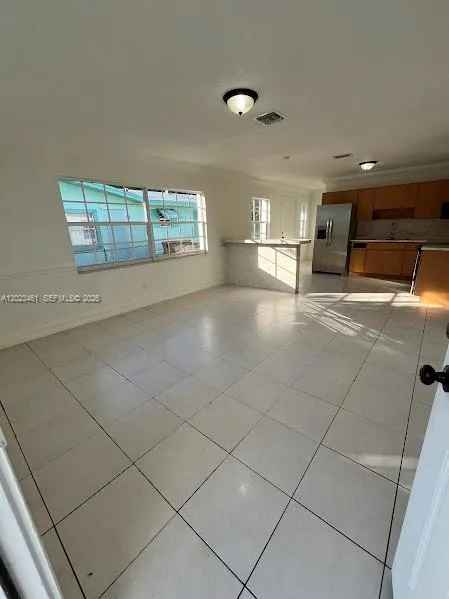 2411 NW 65th St, Miami FL 33147