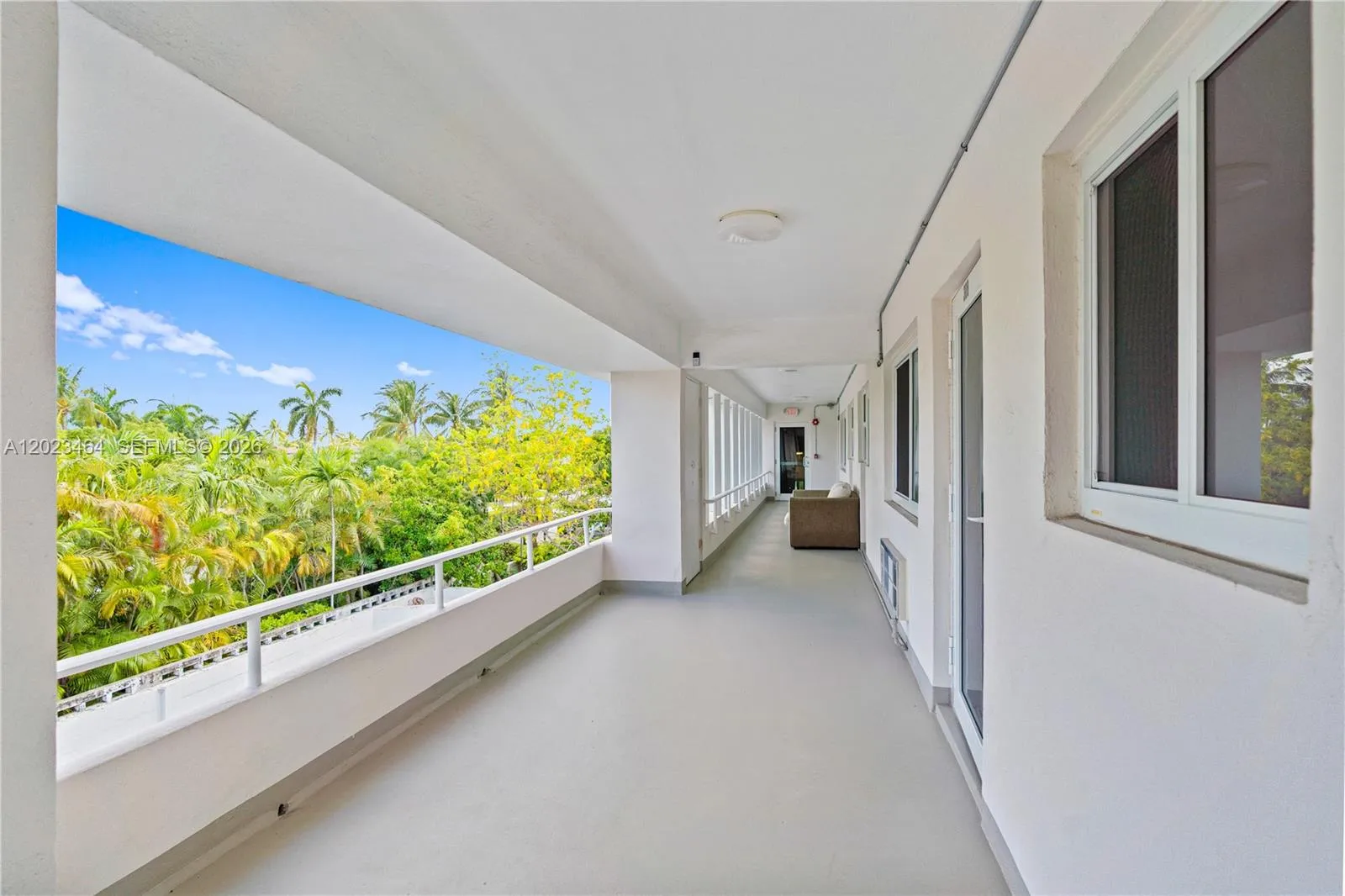 10190 Collins Ave, Bal Harbour FL 33154