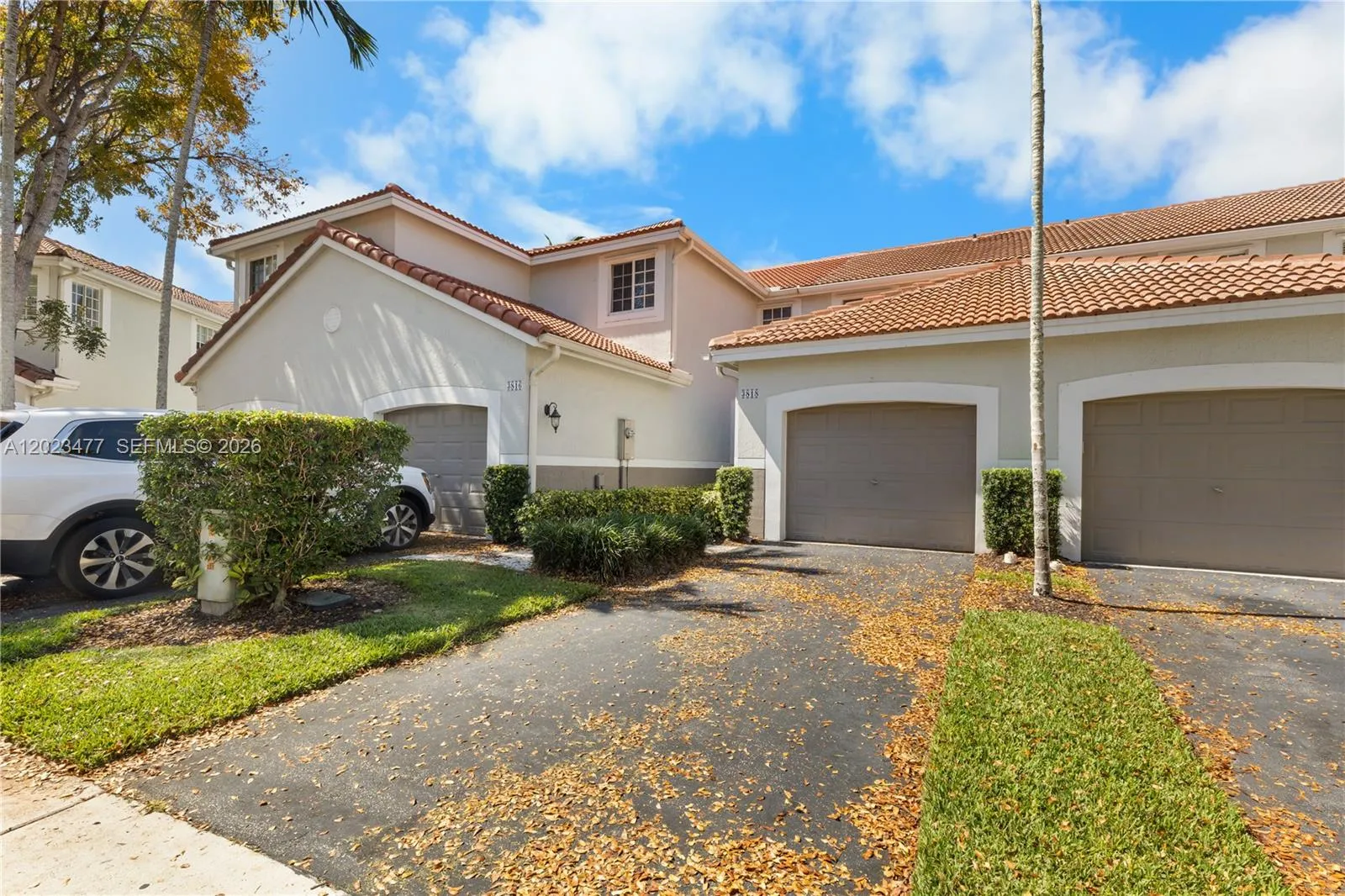 3818 San Simeon Cir, Weston FL 33331