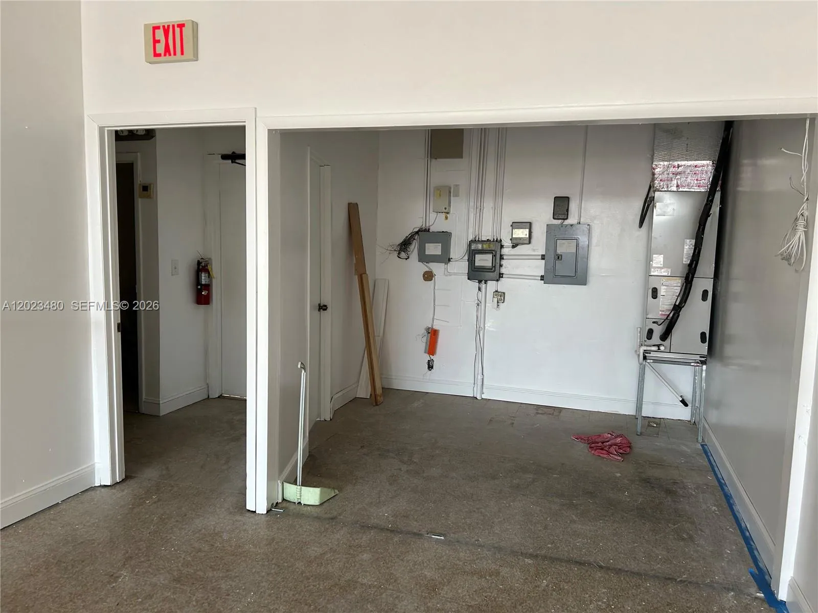 5388 W 16th Ave, Hialeah FL 33012
