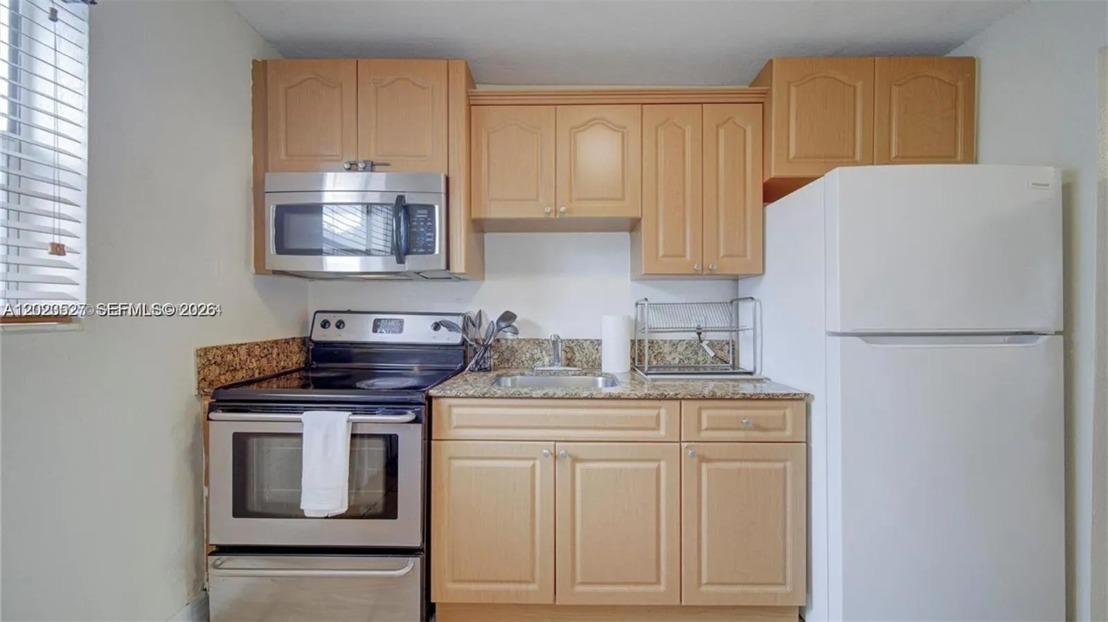 427 SW 6th St # 2, Miami FL 33130