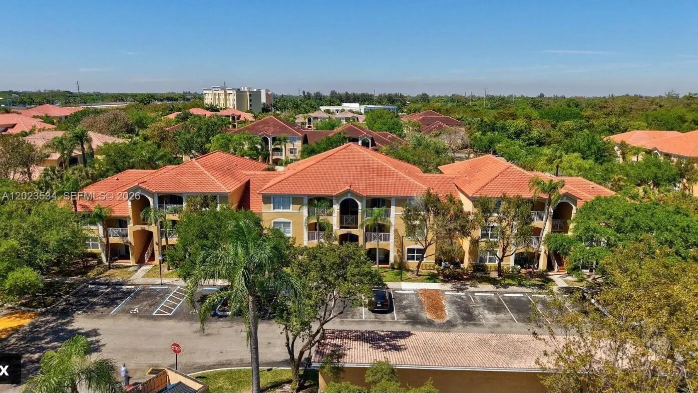 5530 NW 61st St # 321, Coconut Creek FL 33073
