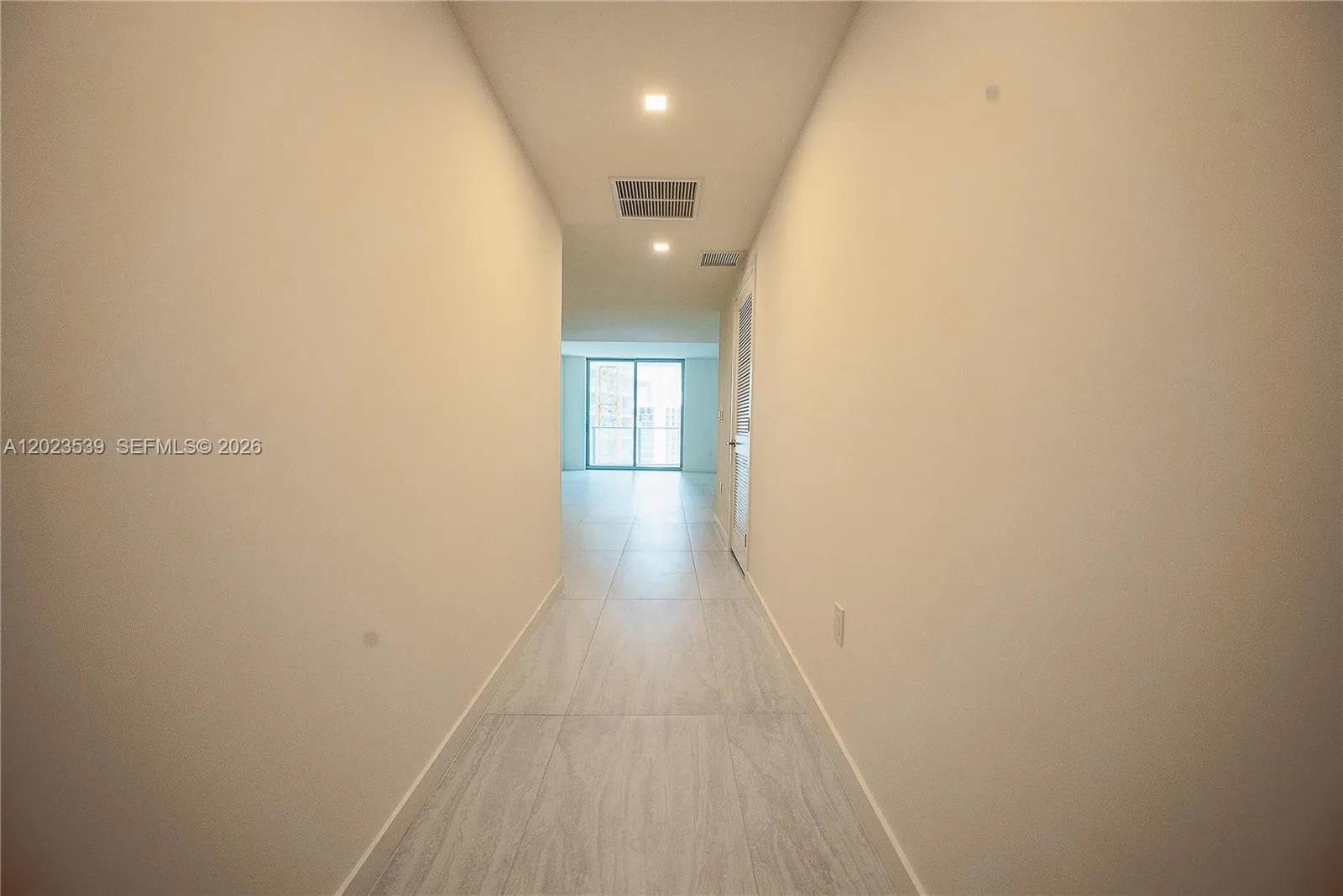 77 SE 5th St # 2203, Miami FL 33131