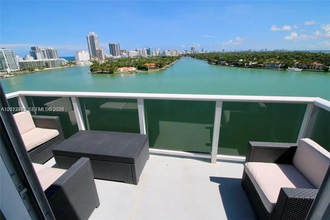 900 Bay Dr # 1027, Miami Beach FL 33141