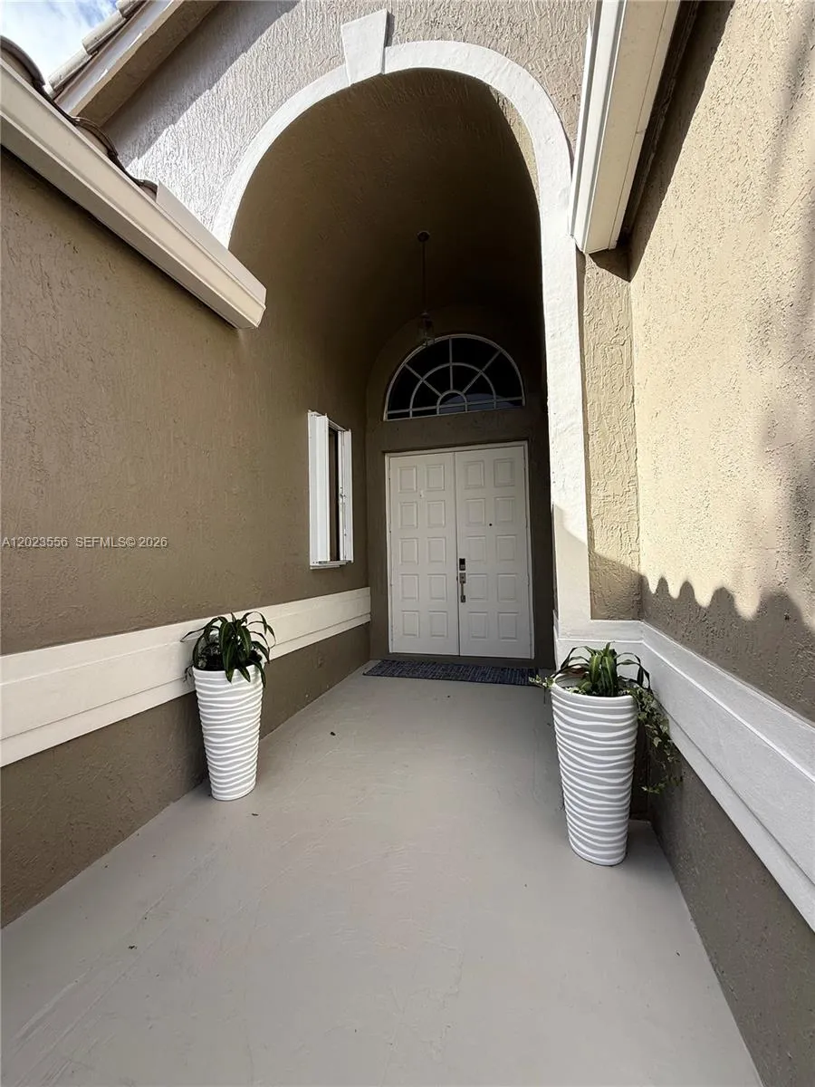 6534 NW 80th Dr, Parkland FL 33067