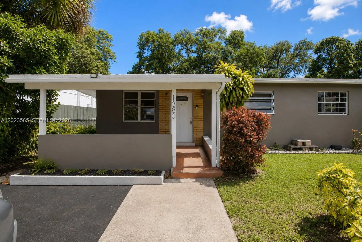 4 bedroom 2 bath for sale at 1380 NE 153rd St, North Miami Beach FL 33162