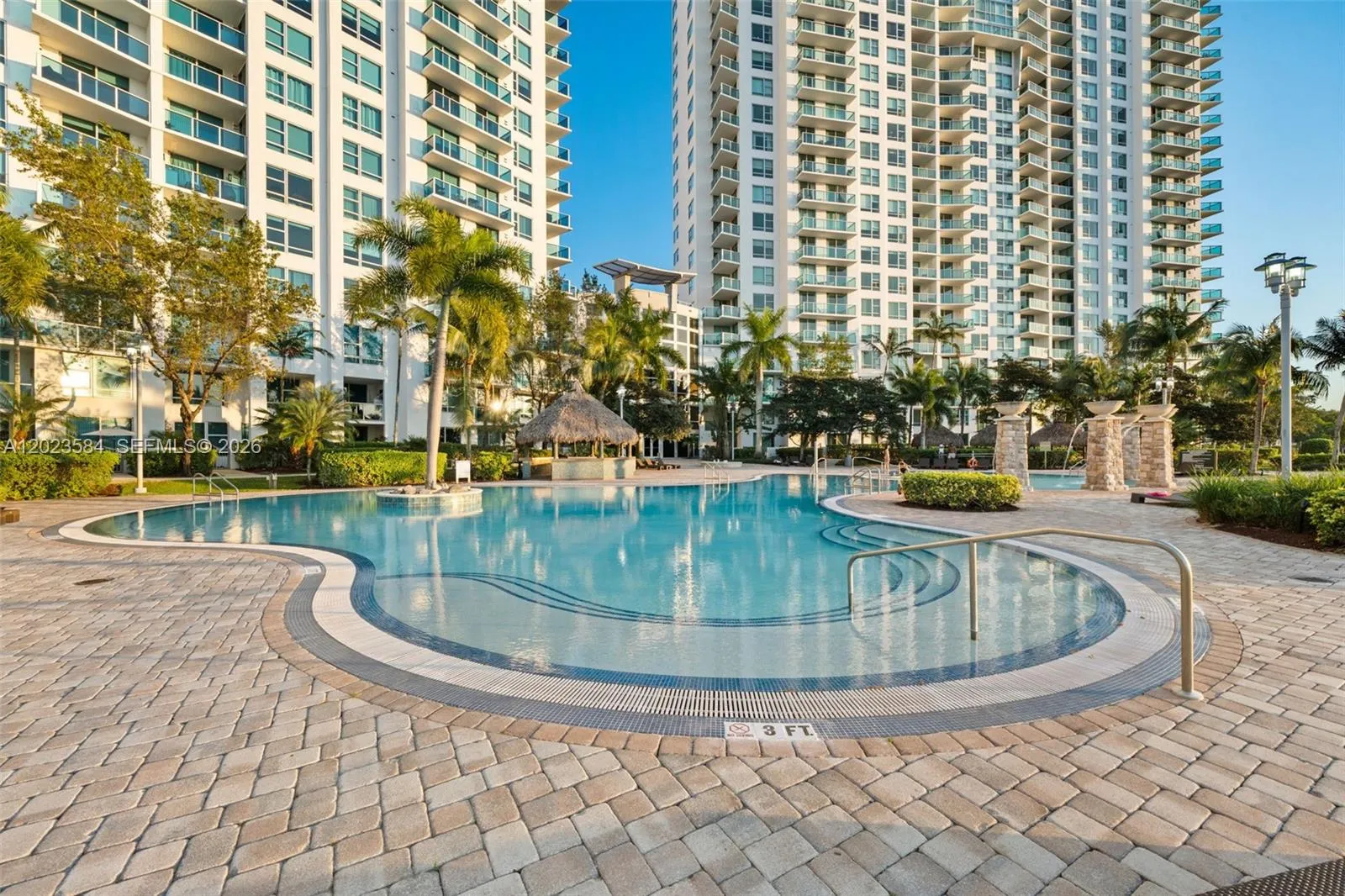 2 bedroom 2 bath for sale at 2641 N Flamingo Rd # 1006N, Sunrise FL 33323