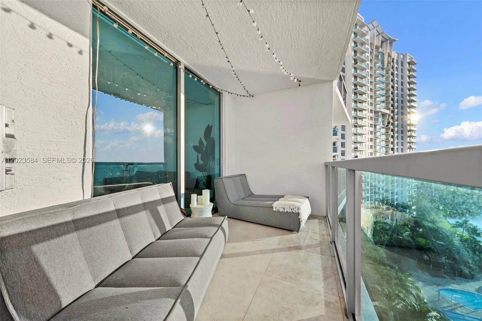 2641 N Flamingo Rd # 1006N, Sunrise FL 33323