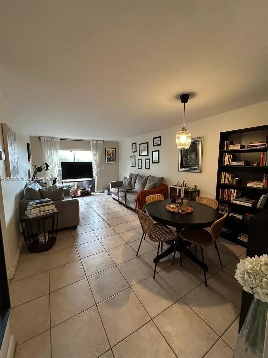 8550 SW 109th Ave # 119, Miami FL 33173