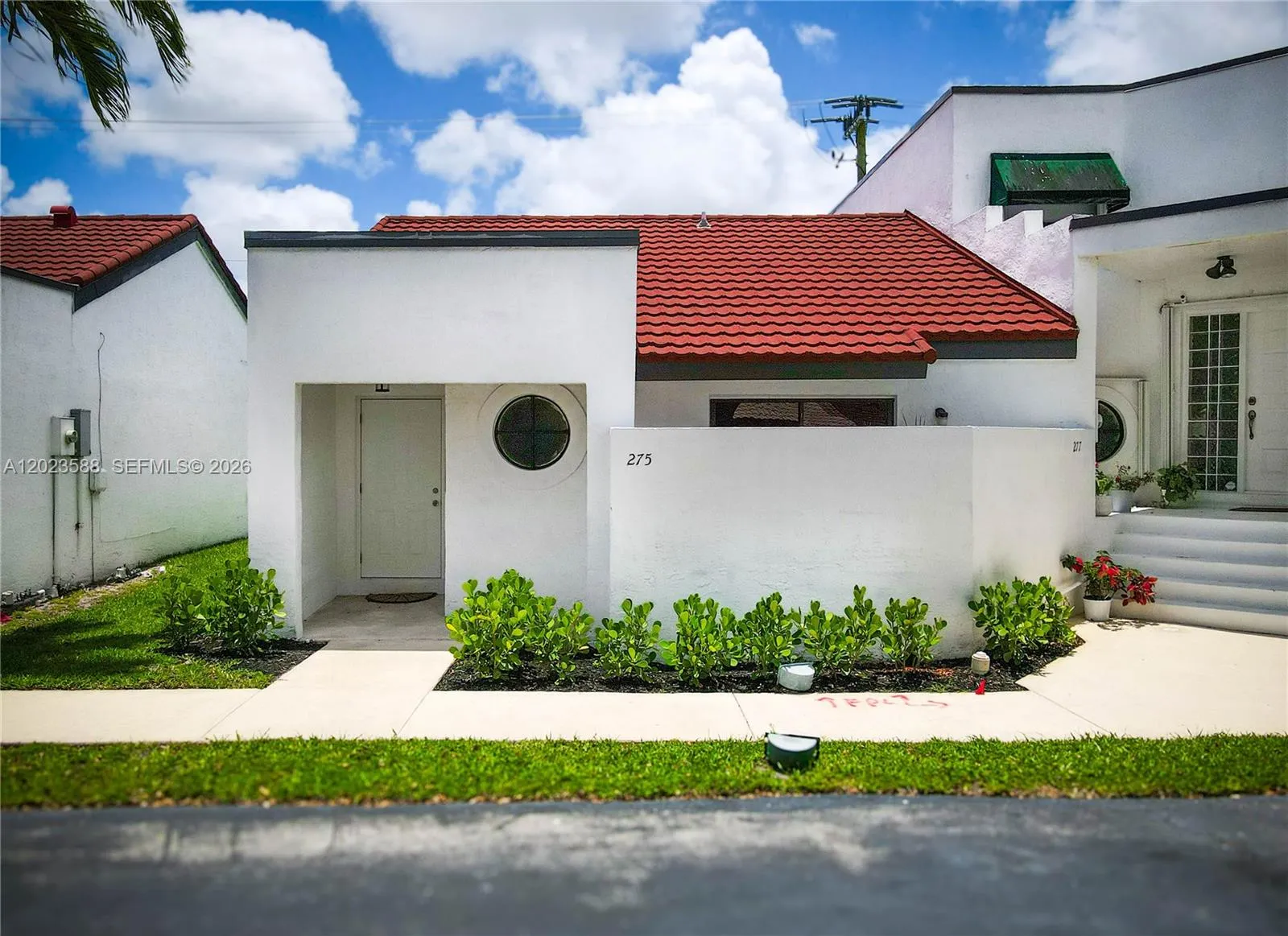 1 bedroom 1 bath for sale at 275 NW 36th Ave # 275, Deerfield Beach FL 33442