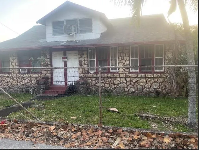 7 bedroom 3 bath for sale at 5700 NW 9th Ave, Miami FL 33127