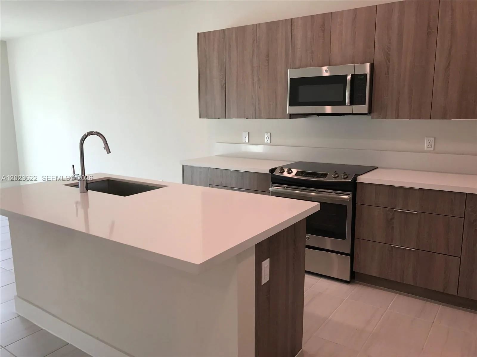 7805 NW 104th Ave # 4, Doral FL 33178